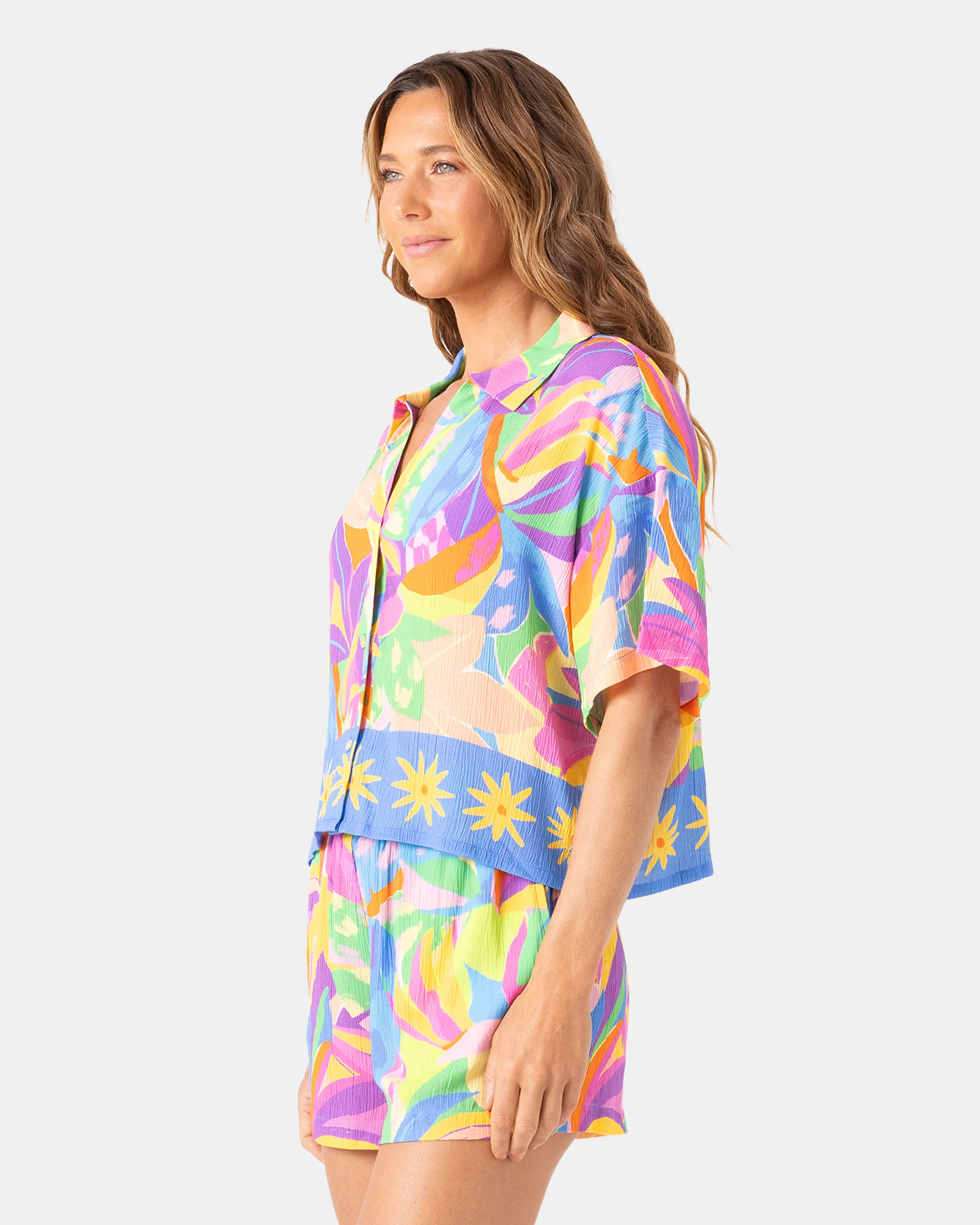 Heatwave Cropped Button Up - Image 4