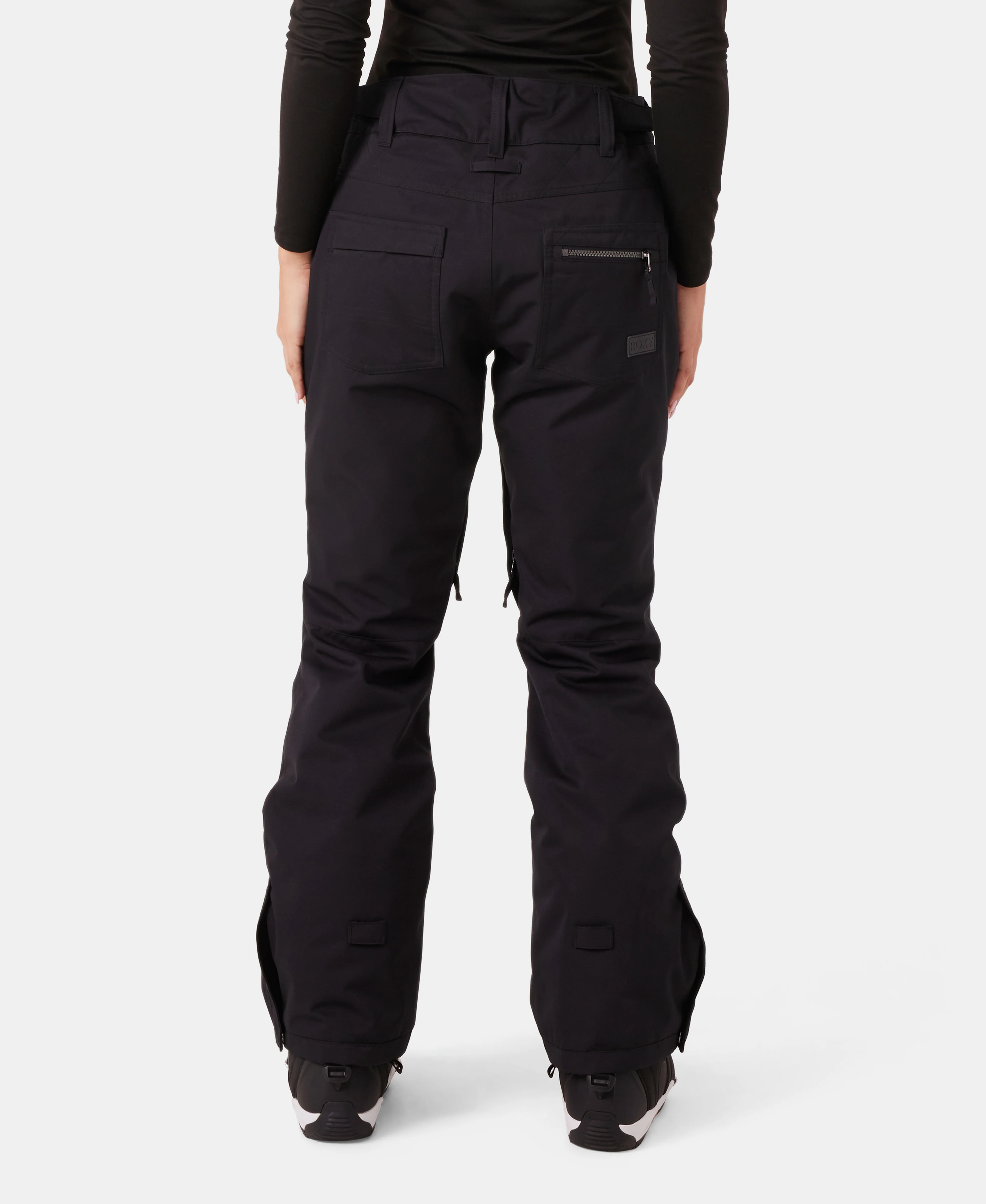 Nadia Pant - Image 2