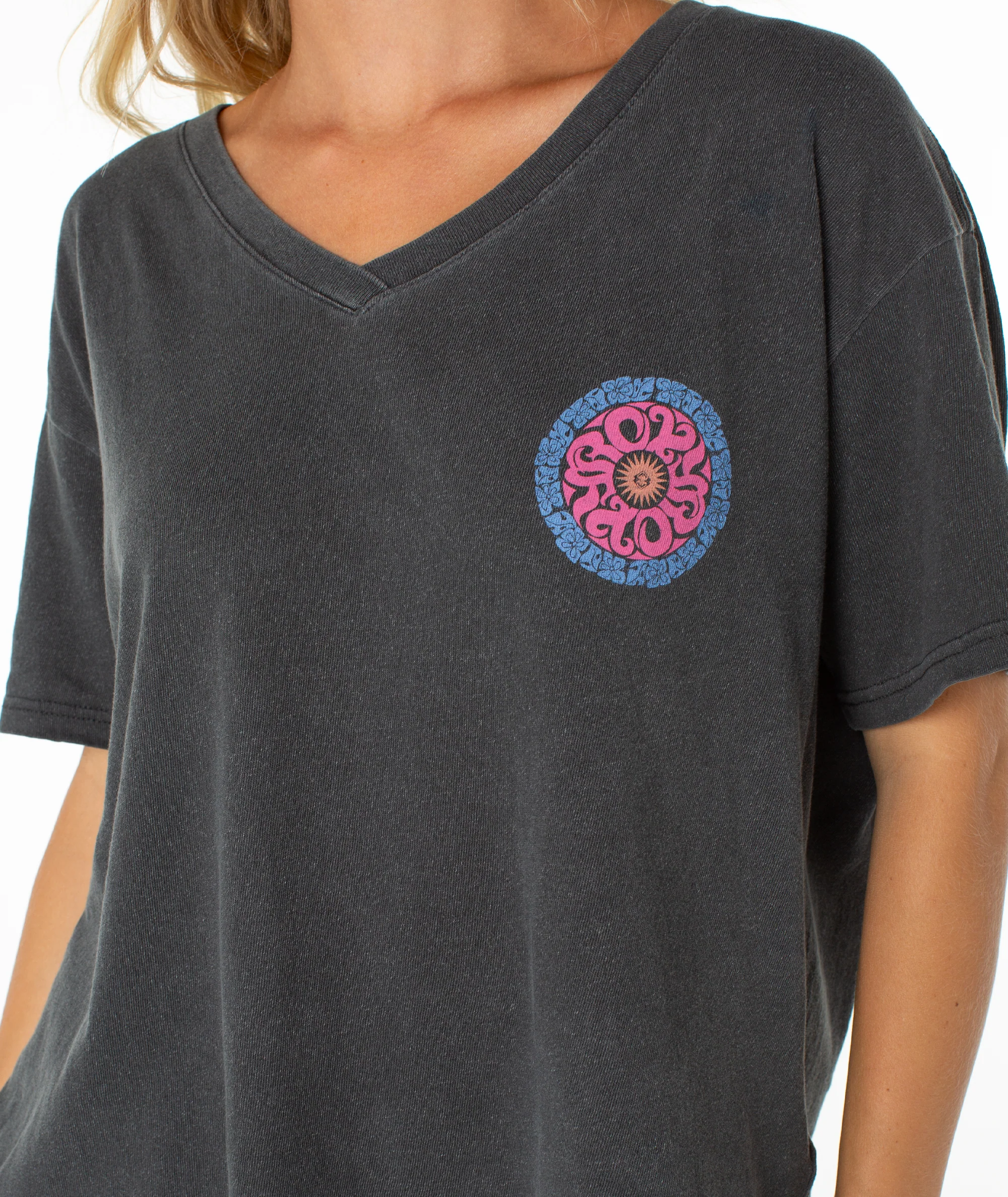 Oversized Vneck Tee - Image 4