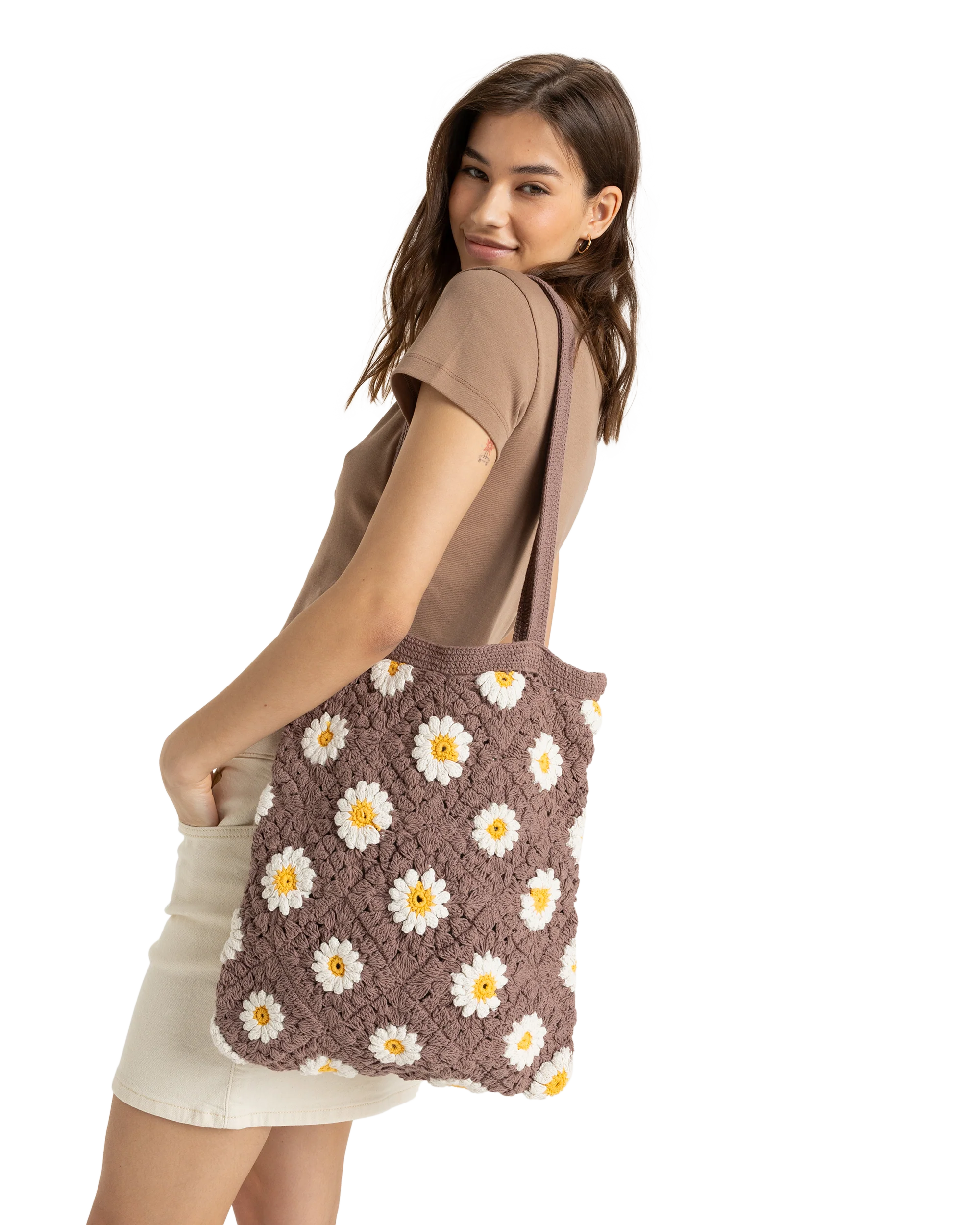 Wandering Beach Crochet Tote Bag - Image 6